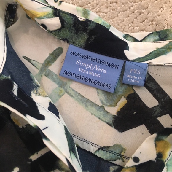 Cute blouse from Vera Wang - Picture 4 of 6